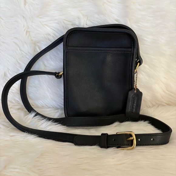 Coach Vintage Leather Kit Bag 9973 - Black - Picture 10 of 12